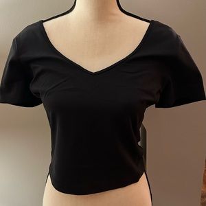 NWT Black Lululemon Align tee CROPPED length Size 10
